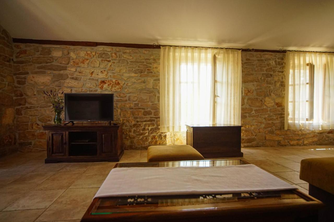 אומאג Apartments Villa Stapo מראה חיצוני תמונה