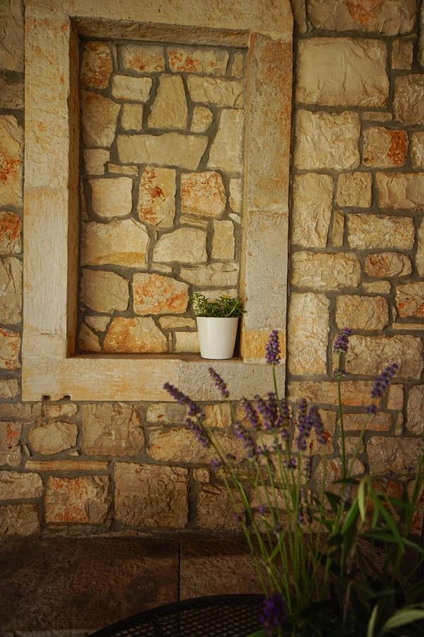 אומאג Apartments Villa Stapo מראה חיצוני תמונה