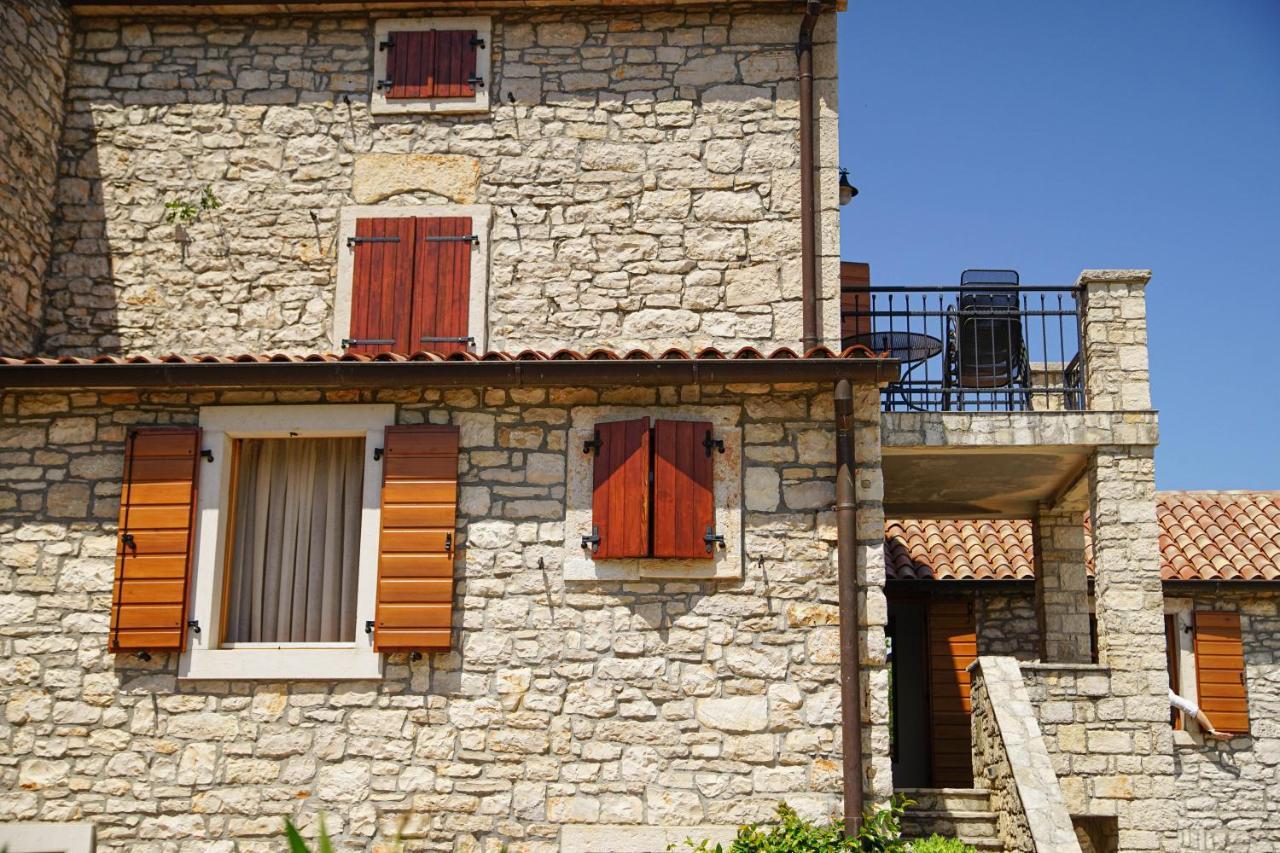 אומאג Apartments Villa Stapo מראה חיצוני תמונה