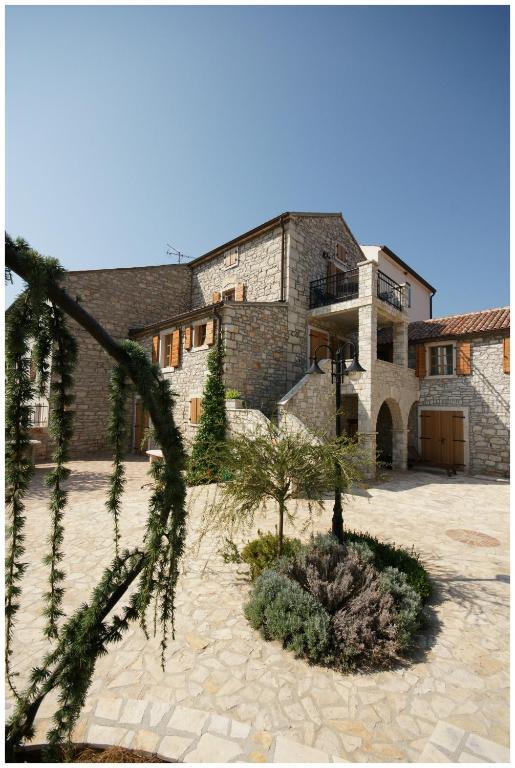 אומאג Apartments Villa Stapo מראה חיצוני תמונה